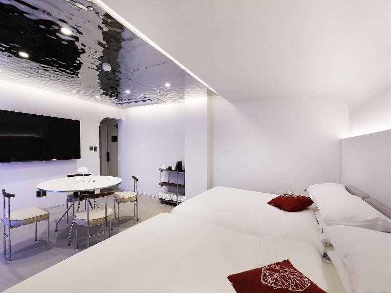 Seoul Inn Hotel By The Designers image