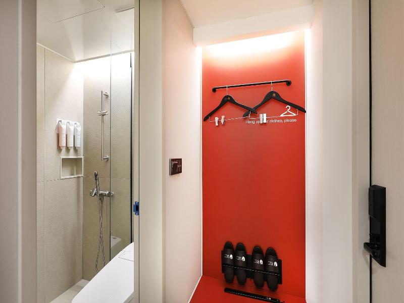 Seoul Inn Hotel By The Designers image
