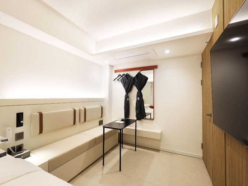 Seoul Inn Hotel By The Designers image