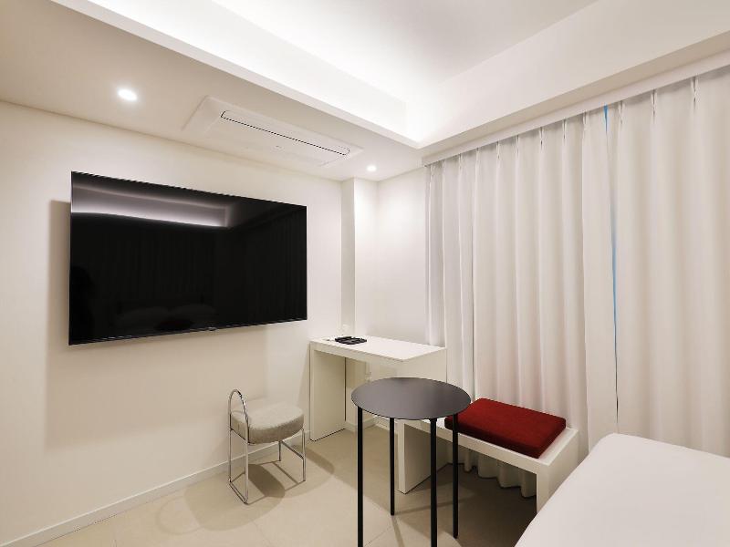 Seoul Inn Hotel By The Designers image