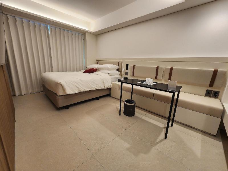 Seoul Inn Hotel By The Designers image