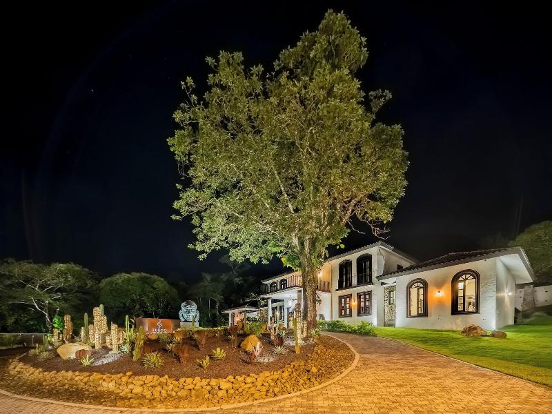 Hotel La Compania Del Valle image