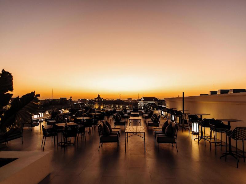 Souphattra Hotel Vientiane image