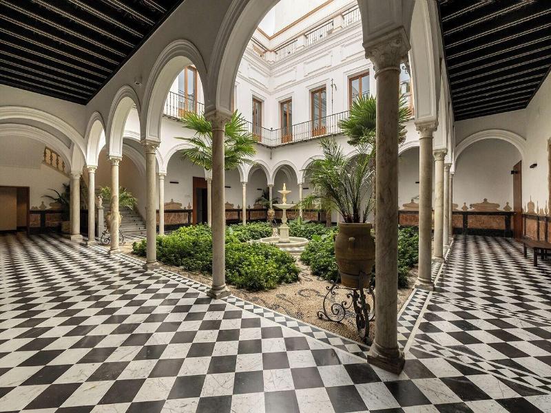 Mercer Residences Sevilla image