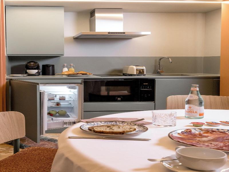 Mercer Residences Sevilla image