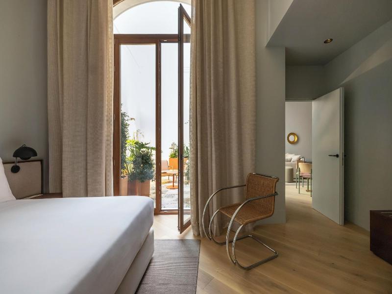 Mercer Residences Sevilla image