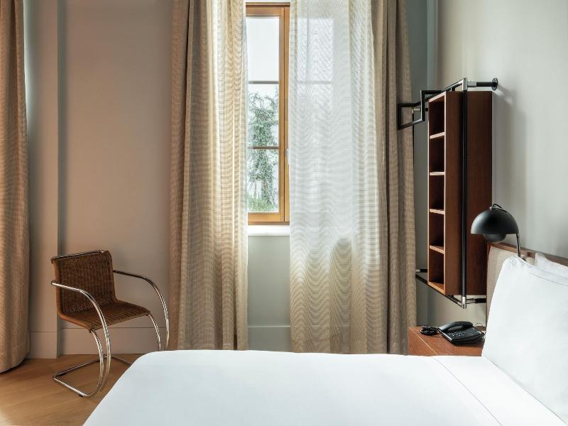 Mercer Residences Sevilla image