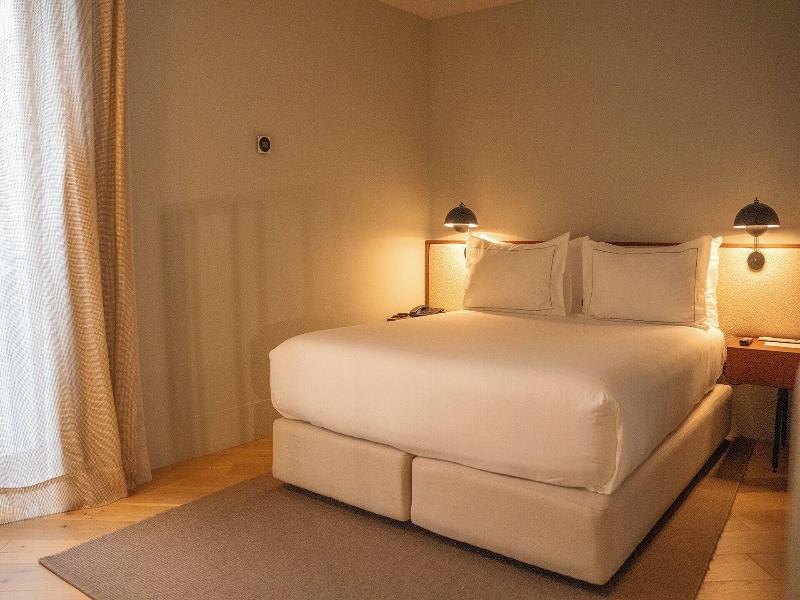 Mercer Residences Sevilla image