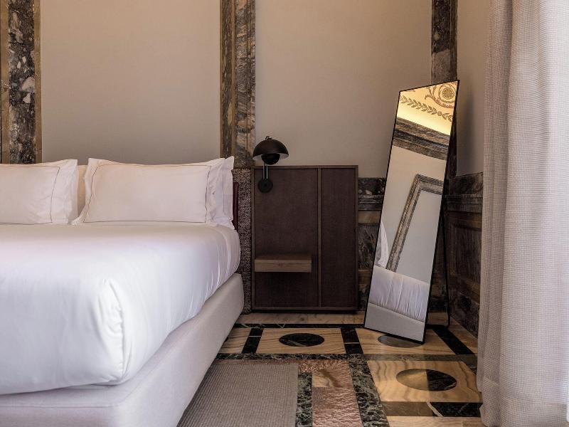 Mercer Residences Sevilla image