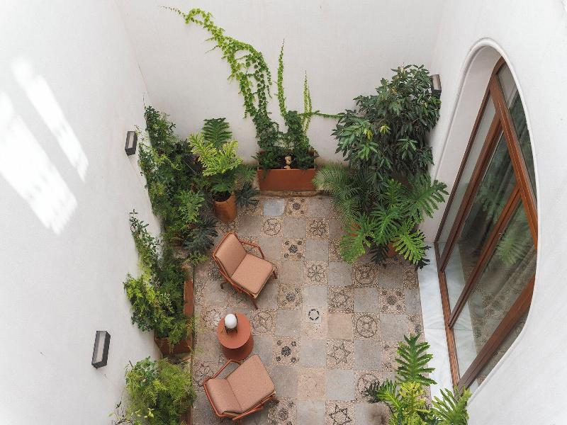 Mercer Residences Sevilla image