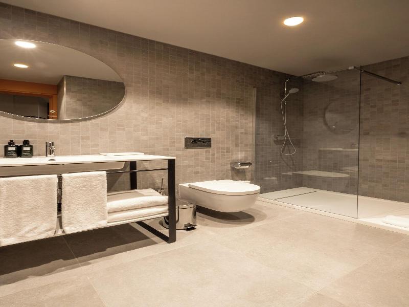 Mercer Residences Sevilla image