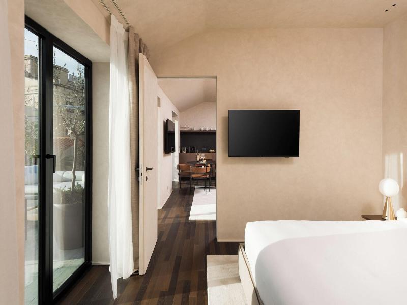 Master Trevi image