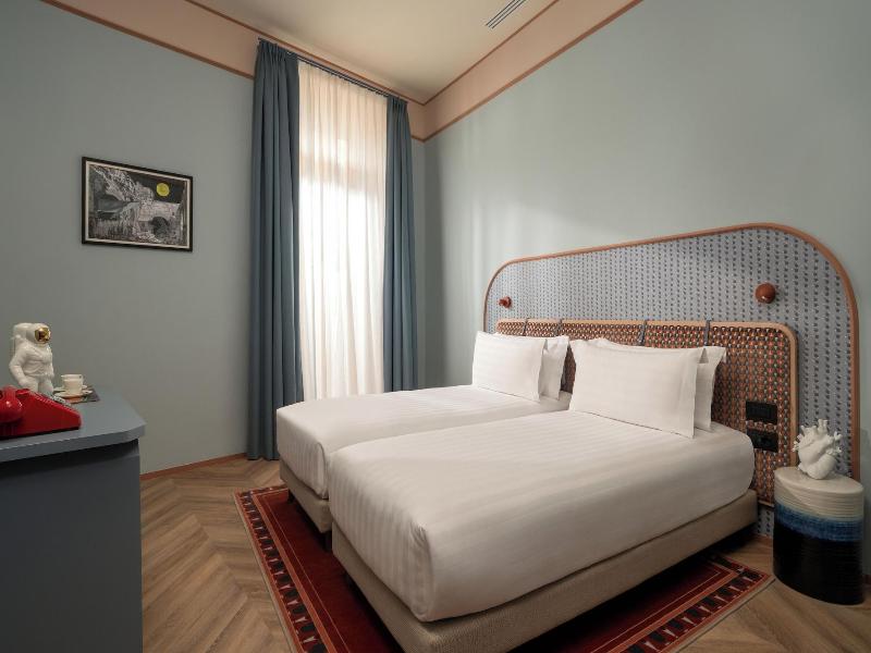 Cloud 7 Roma Hotel image
