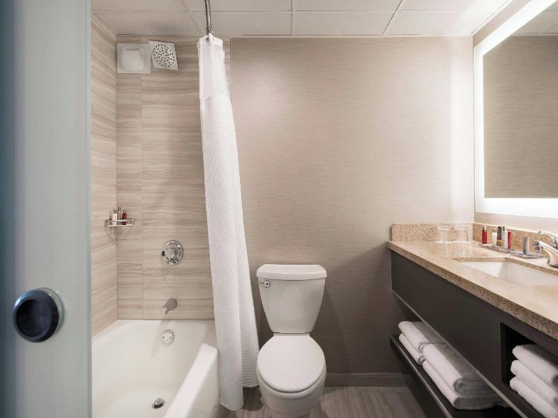 San Francisco Airport Marriott Waterfront image