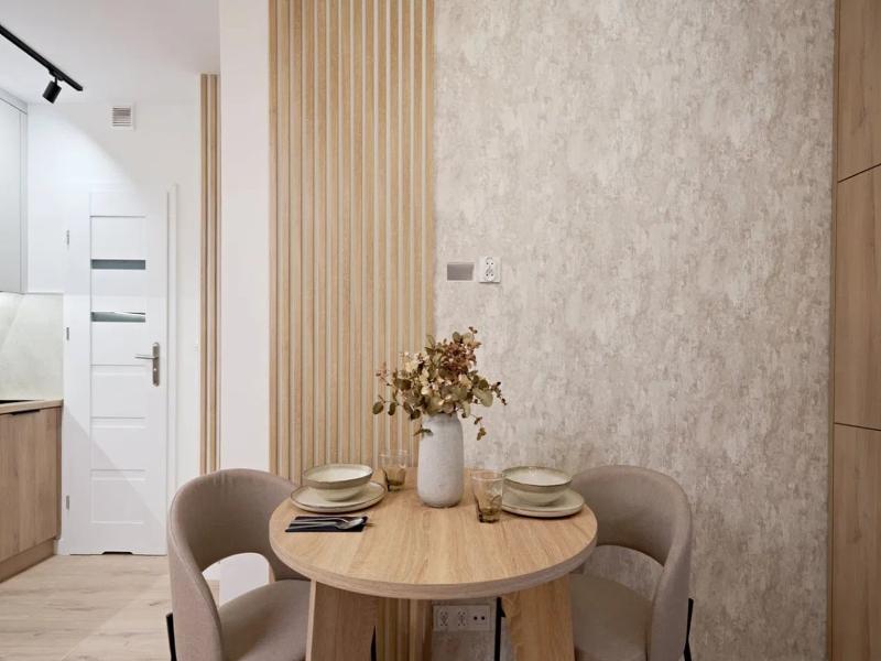 Easy Stay Apartments image