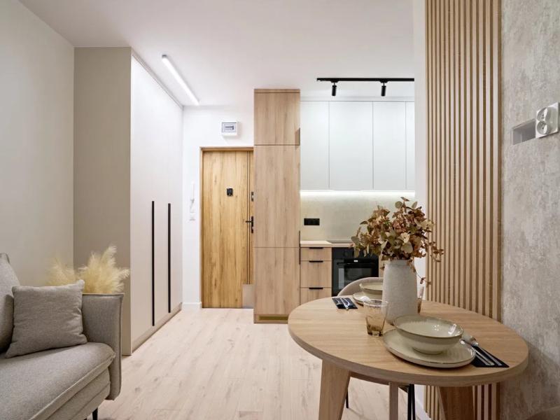 Easy Stay Apartments image