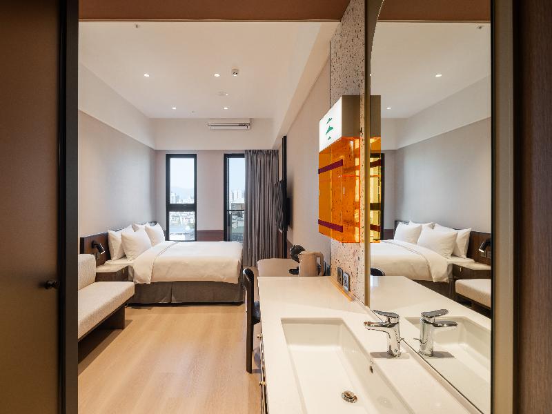 Boutech Hotel Banqiao Yellowstone image
