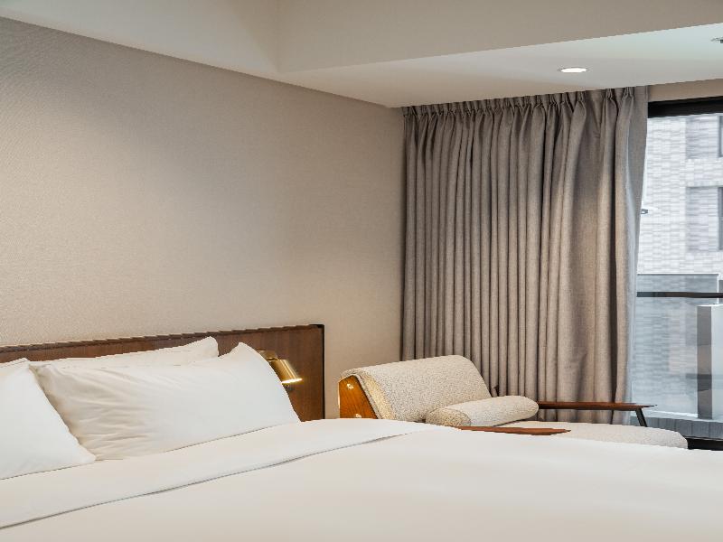 Boutech Hotel Banqiao Yellowstone image
