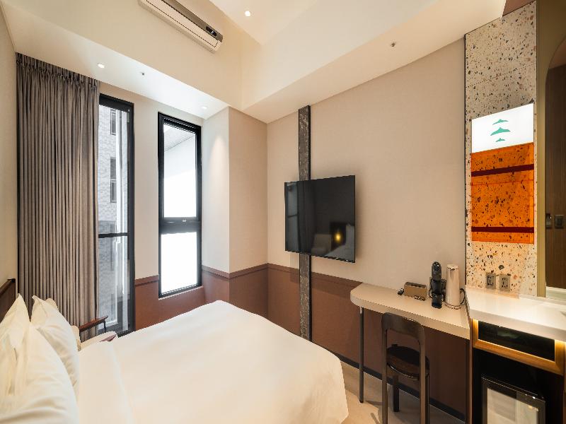 Boutech Hotel Banqiao Yellowstone image