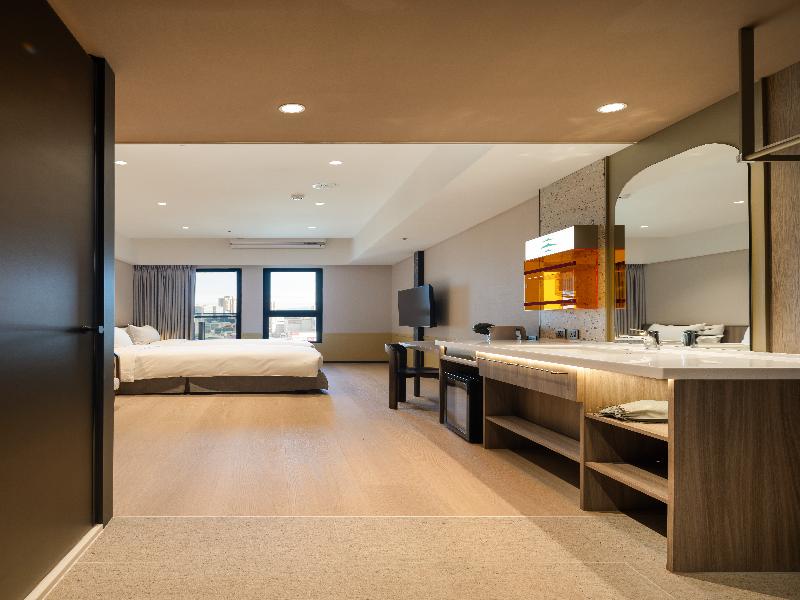 Boutech Hotel Banqiao Yellowstone image