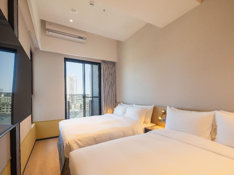 Boutech Hotel Banqiao Yellowstone image