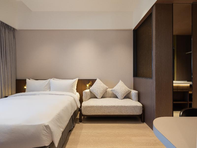 Boutech Hotel Banqiao Yellowstone image