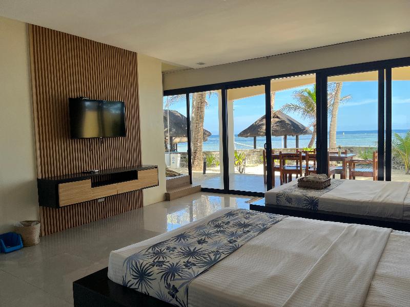 Puerto Del Sol Beach Resort And Hotel Club
