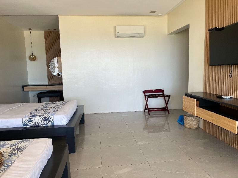 Puerto Del Sol Beach Resort And Hotel Club