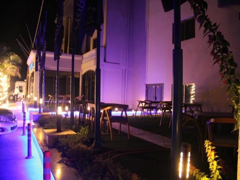 Casablu Hotel image