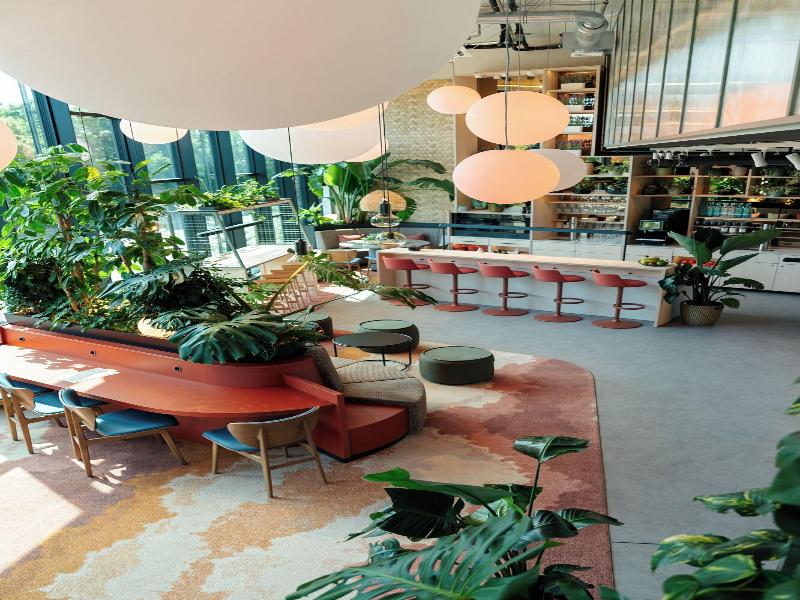 Cocoon Theresienwiese image