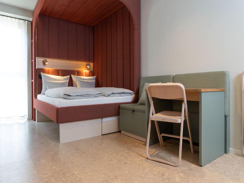 Cocoon Theresienwiese image