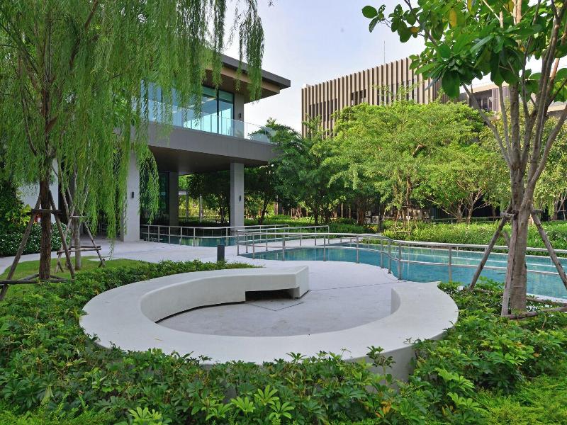 Sens Hotel image