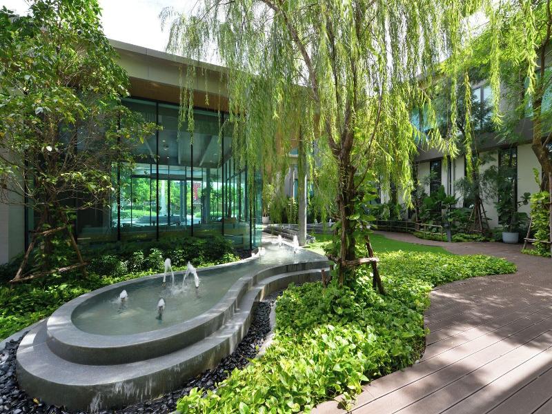 Sens Hotel image