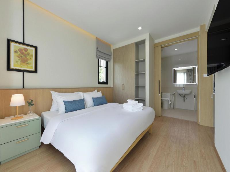 Sens Hotel image