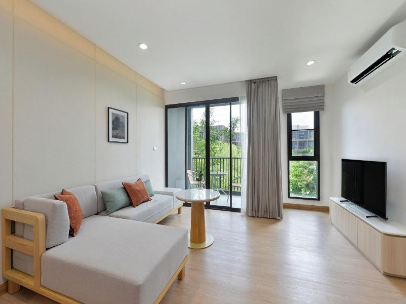 Sens Hotel image