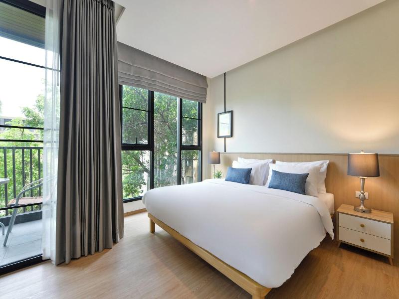 Sens Hotel image