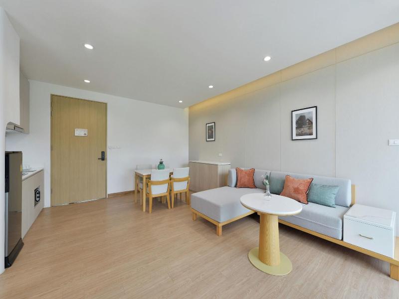 Sens Hotel image