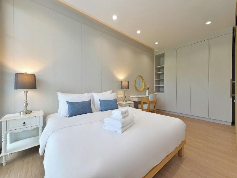 Sens Hotel image