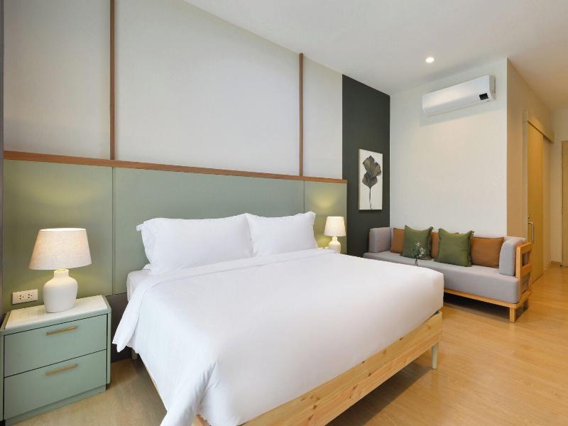Sens Hotel image