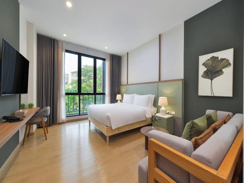 Sens Hotel image