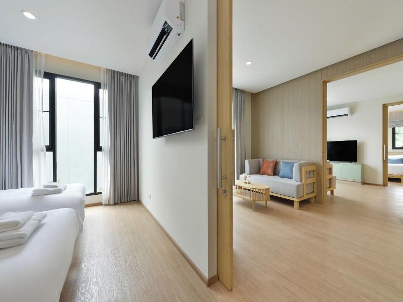 Sens Hotel image