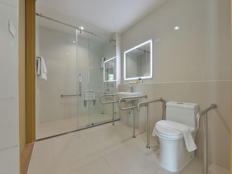 Sens Hotel image