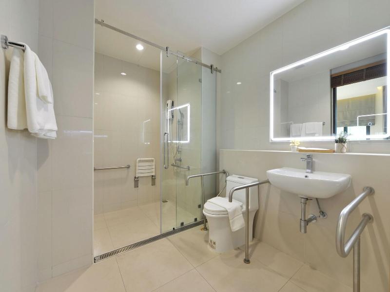 Sens Hotel image