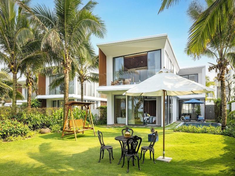 Royal Beachfront Resort Danang image