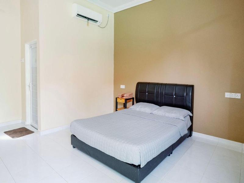 Oyo 91271 Cik Ein Homestay image