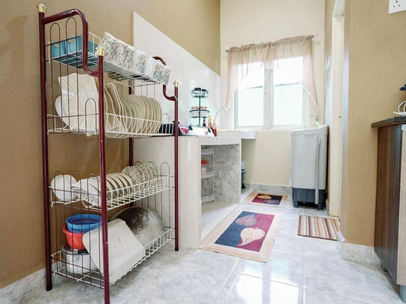 Oyo 91271 Cik Ein Homestay image