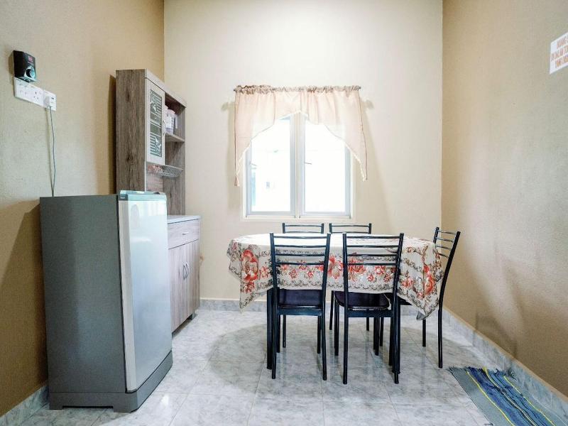 Oyo 91271 Cik Ein Homestay image