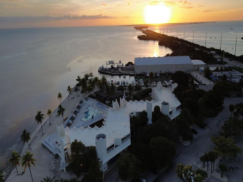Caloosa Cove Resort By Coolvacay