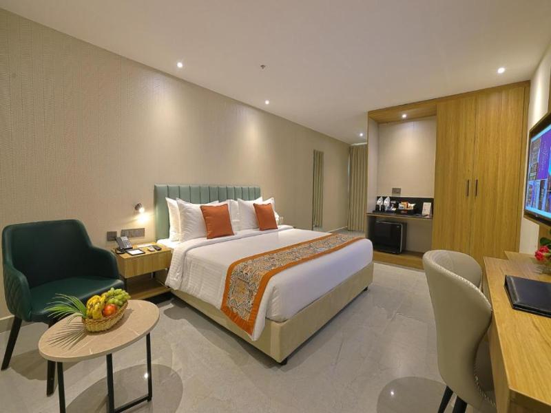 Deluxe King Double Room