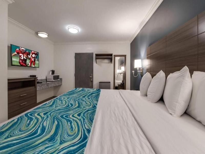 Le Voyageur Motel image